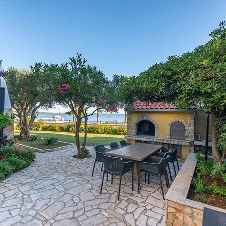 Apartment House Inga Вир Екстериор снимка