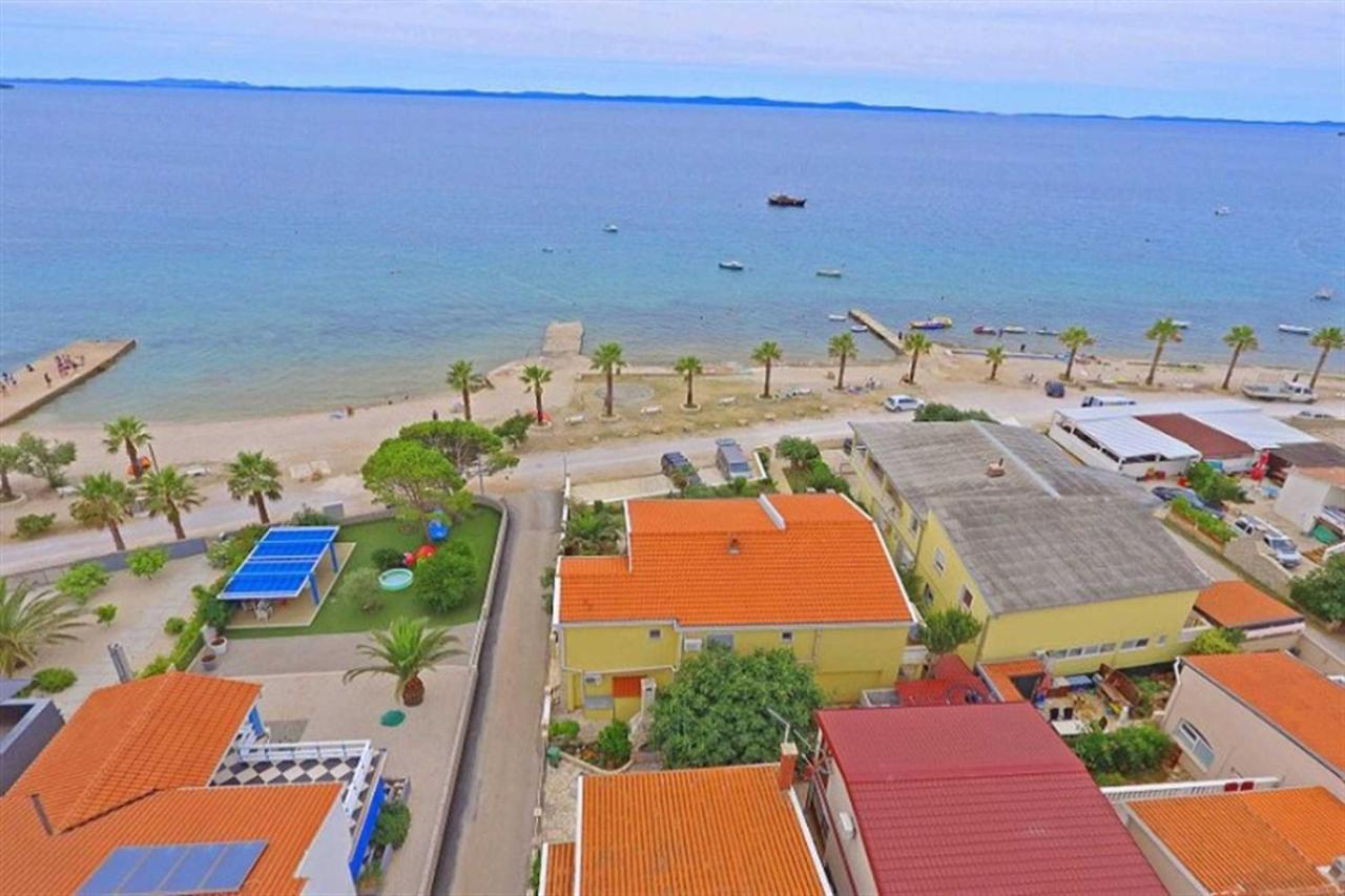 Apartment House Inga Вир Екстериор снимка