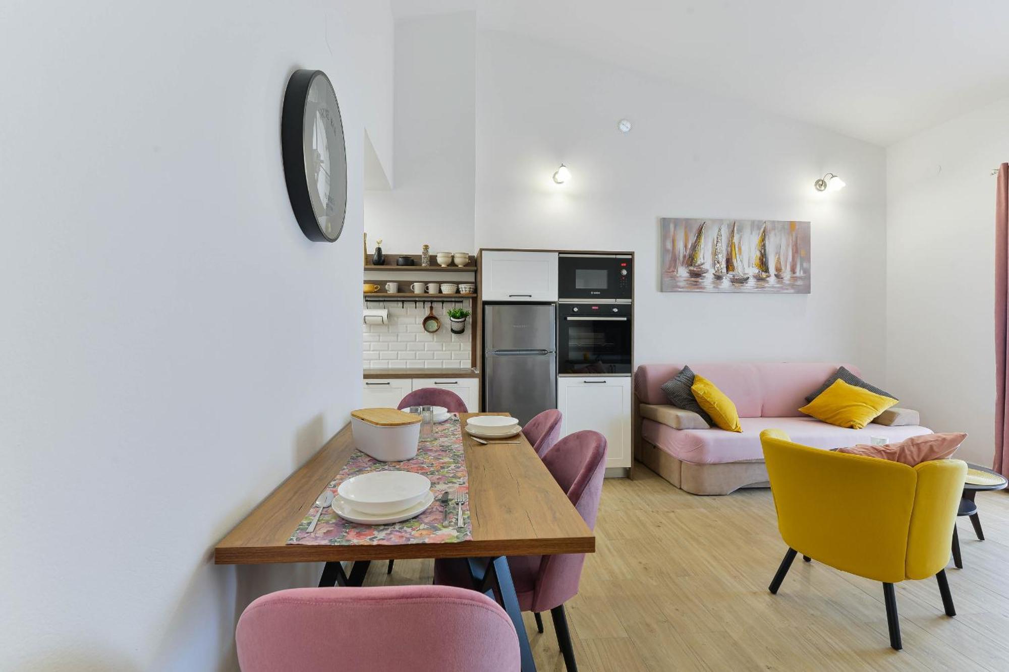 Apartment House Inga Вир Екстериор снимка
