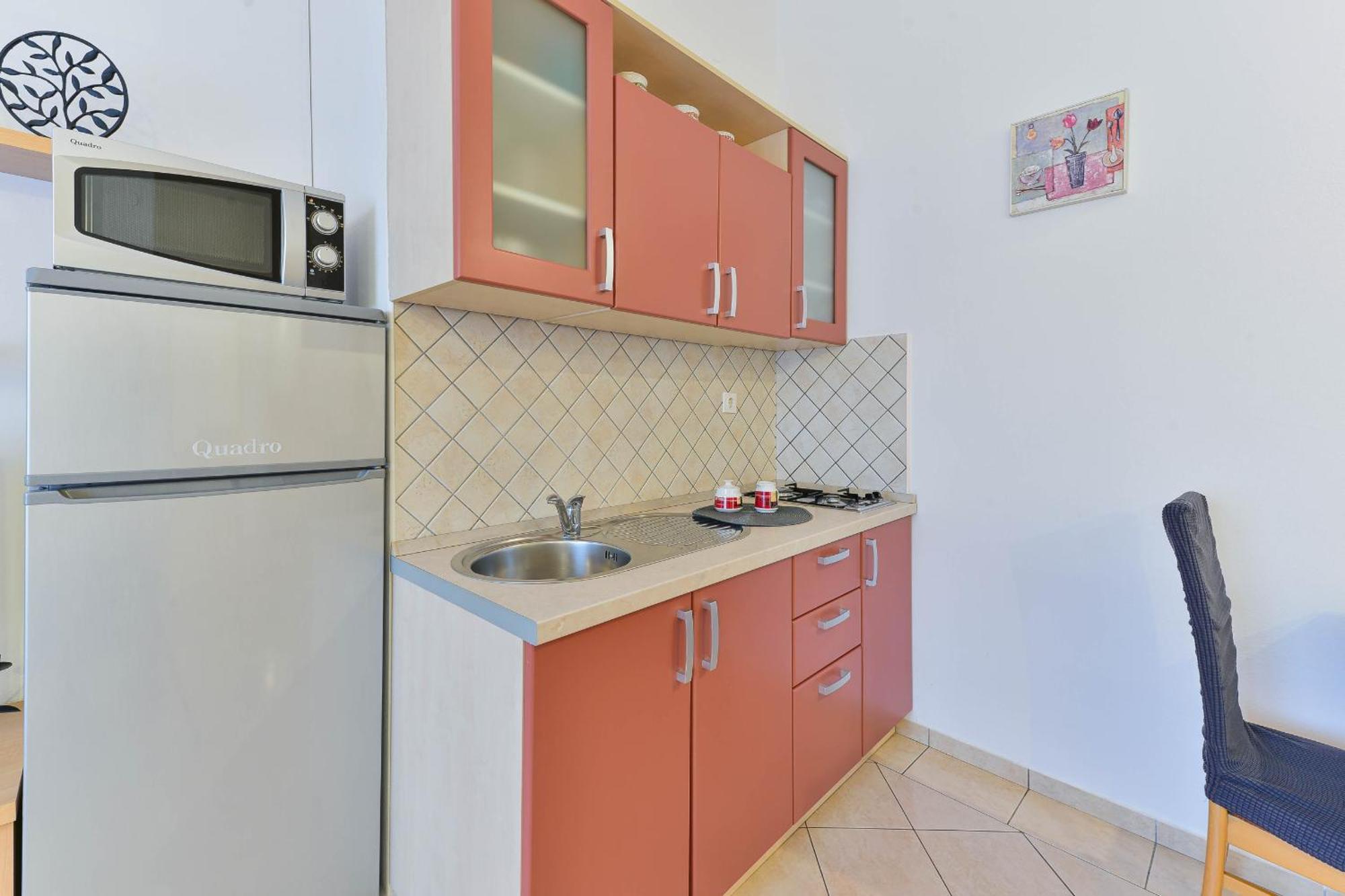 Apartment House Inga Вир Екстериор снимка