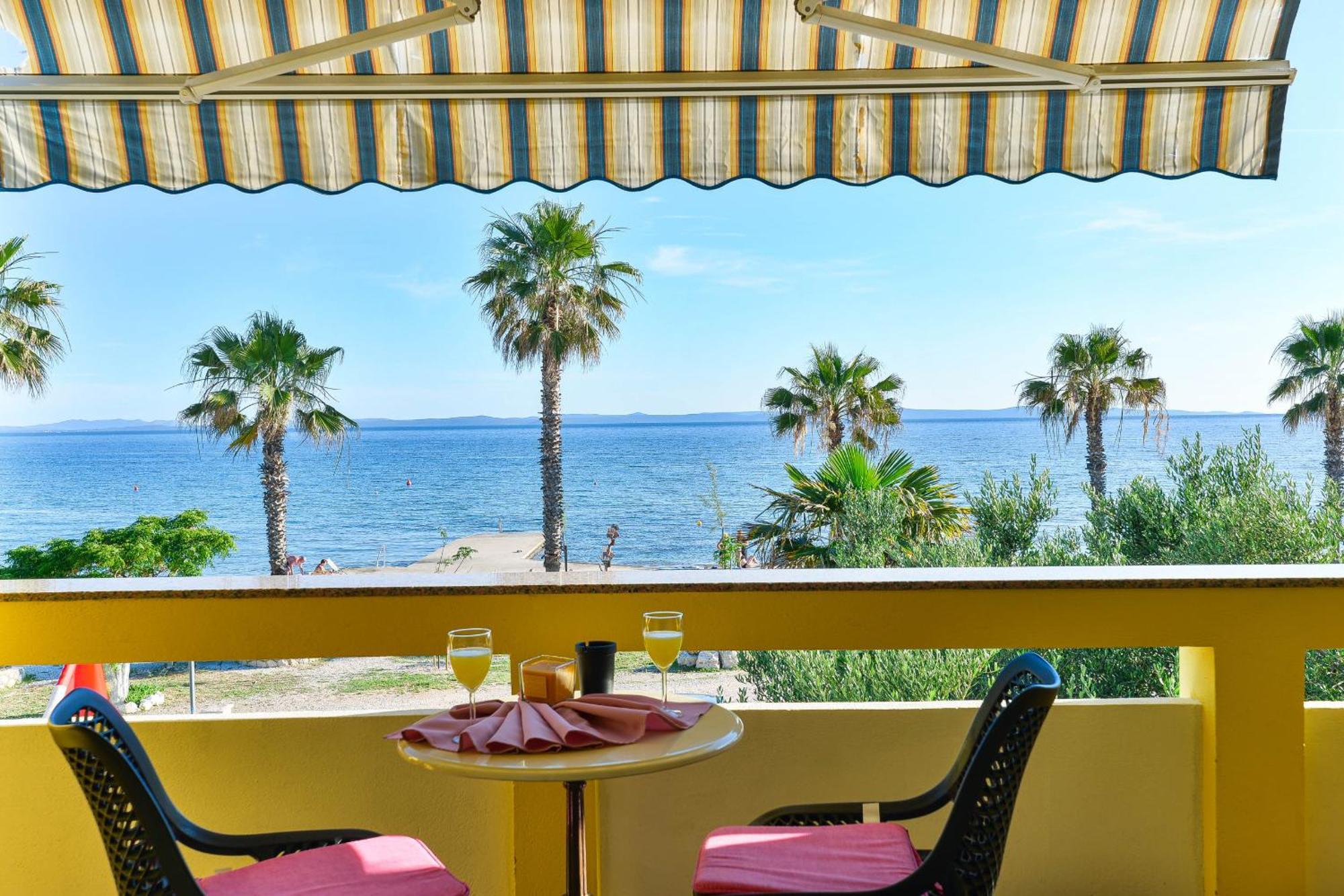Apartment House Inga Вир Екстериор снимка